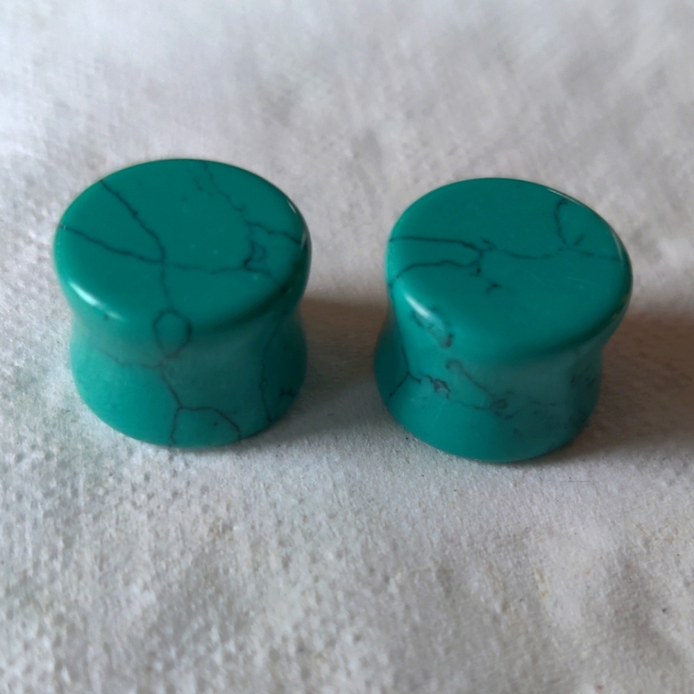 1\2 inch turquoise ear gauges